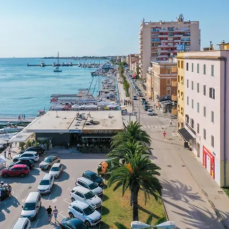 Mislav Apartman Zára